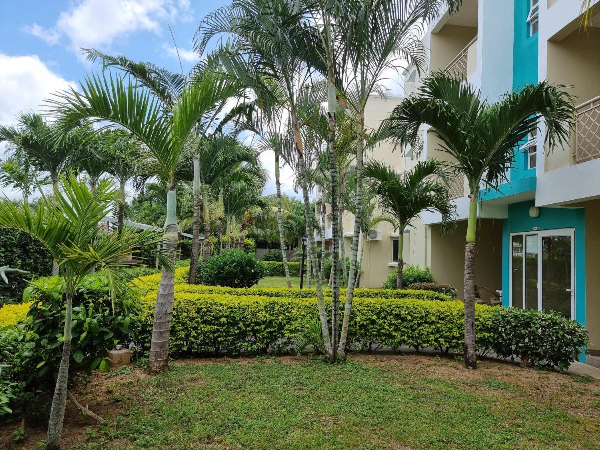 La Marquise Residences Flic en Flac Exterior photo